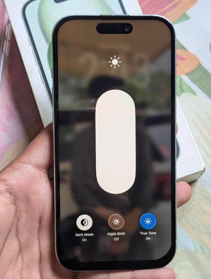 Apple iPhone 15 3