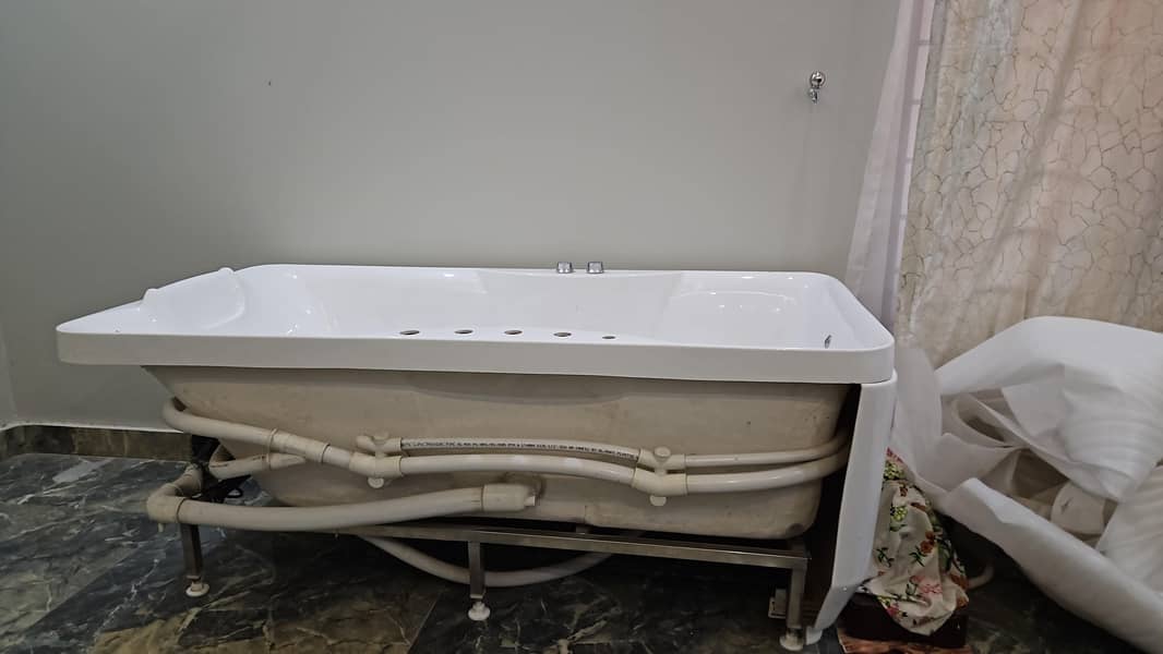 Jacuzzi 2