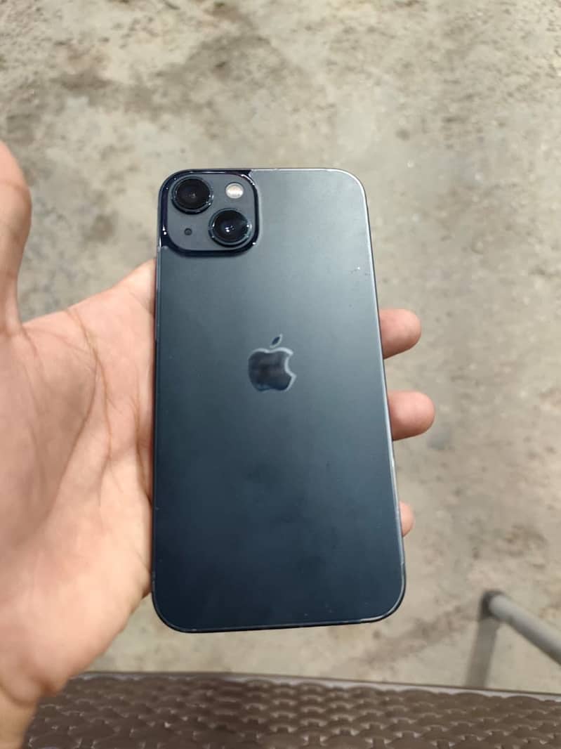 Apple iPhone 13 1