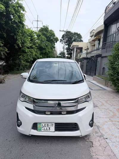 Mitsubishi EK Custom 2013