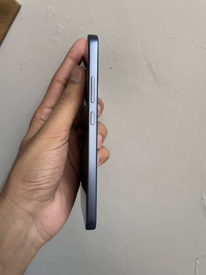 OPPO A6 pro 6