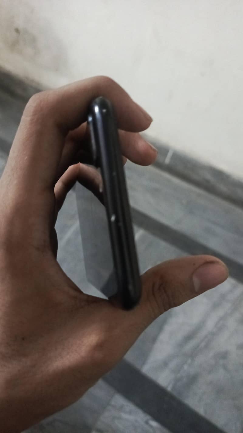 Apple iPhone 7 Plus 4