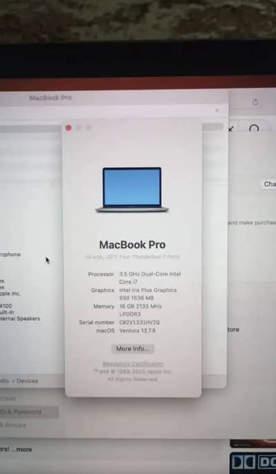 Mackbook pro 2017 16/1tb dual graphics card