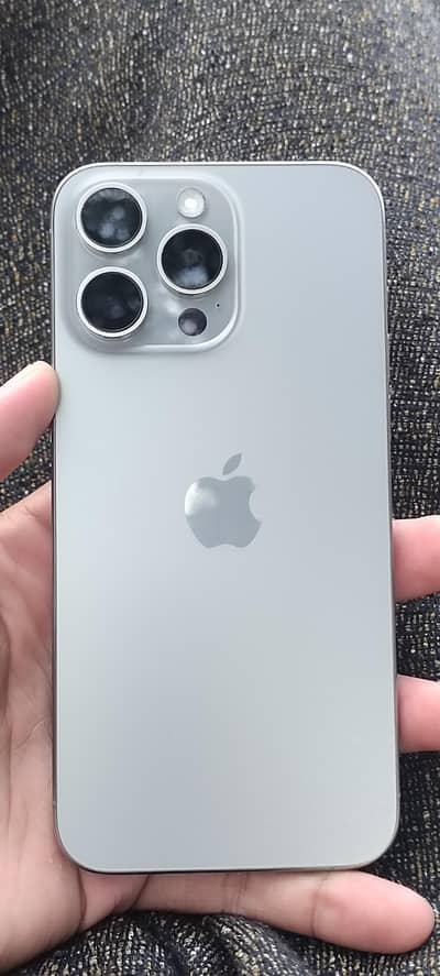 Apple iPhone 15 Pro Max