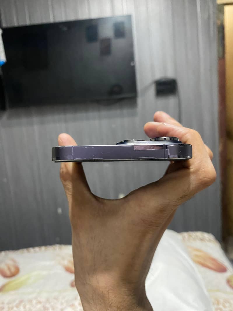Apple iPhone 14 Pro Max 2
