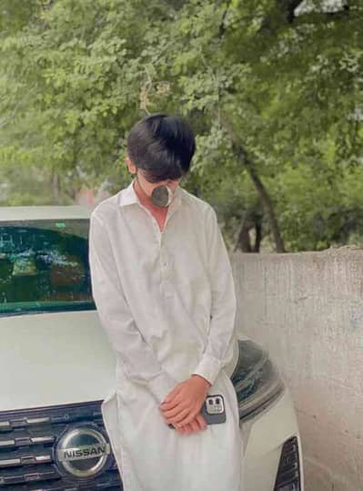  Ahsan Chaudhary 