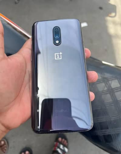 OnePlus 7 (8/256)
