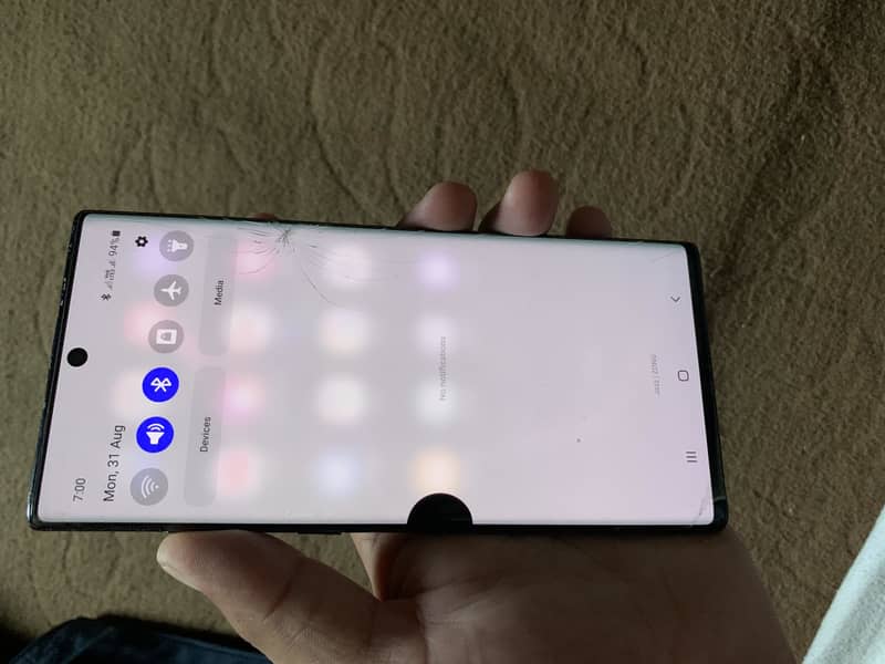 Samsung Mobile Note 10 Plus 4