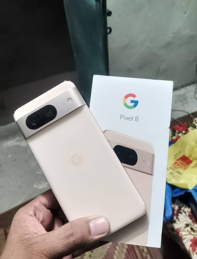 Google pixel 8 1