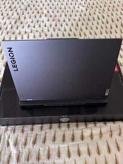 Lenovo Legion Pro 7 – RTX 4090 | Ryzen 9 | 32GB RAM | 2TB SSD