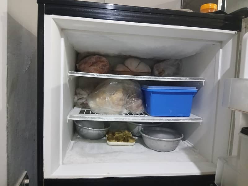 Excellent Condition 2