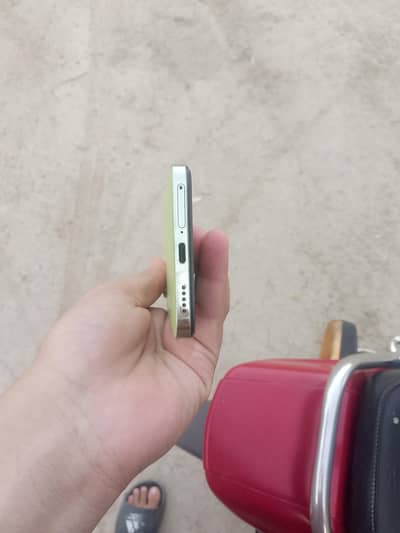 Vivo Y100
