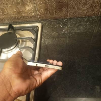 Itel S25