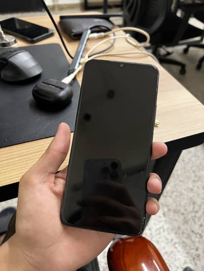 Vivo Y33s | 8GB RAM 128GB | PTA Approved | Panel Changed