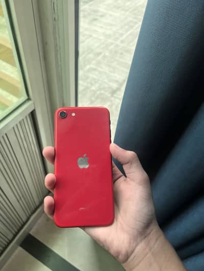 Apple iPhone SE