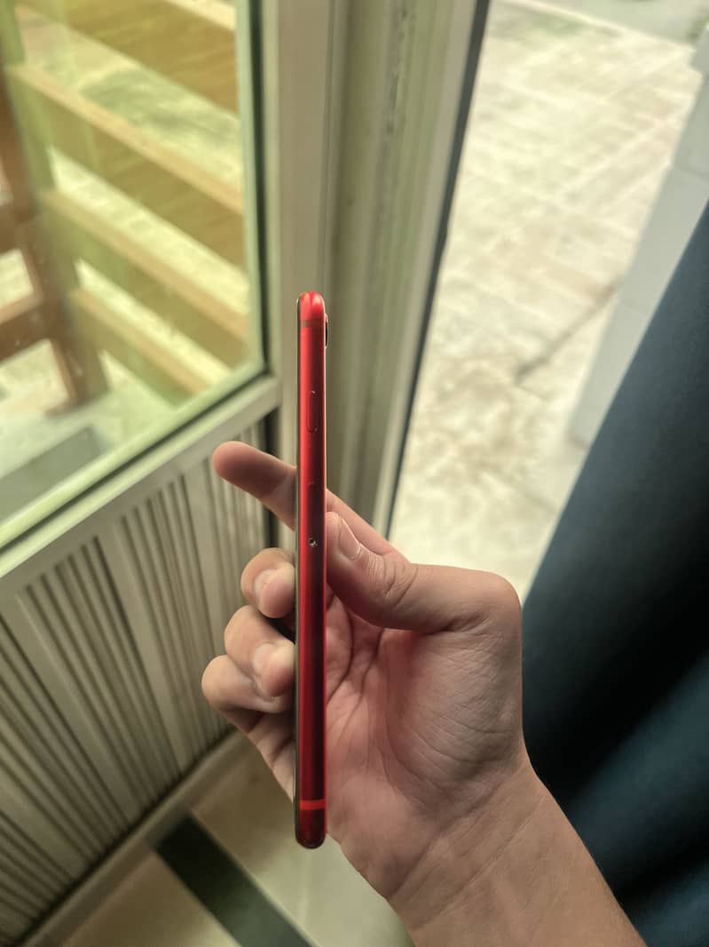 Apple iPhone SE 6