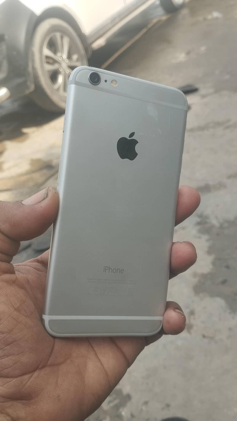 Apple iPhone 6 Plus 6