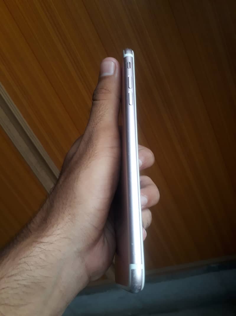 Apple iPhone 7 Plus 7