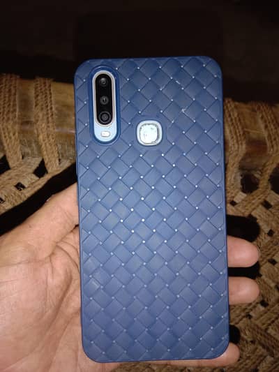VivVivo Y17 8GB RAM |256GB ROM |5000mAh Battery |Box & Charger |10/10