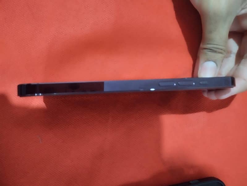 Iphone 14 pro max 5