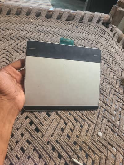 Wacom CTL-480 Intuos