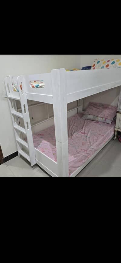 bunk bed