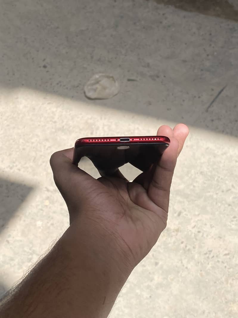 Apple iPhone 7 Plus 2