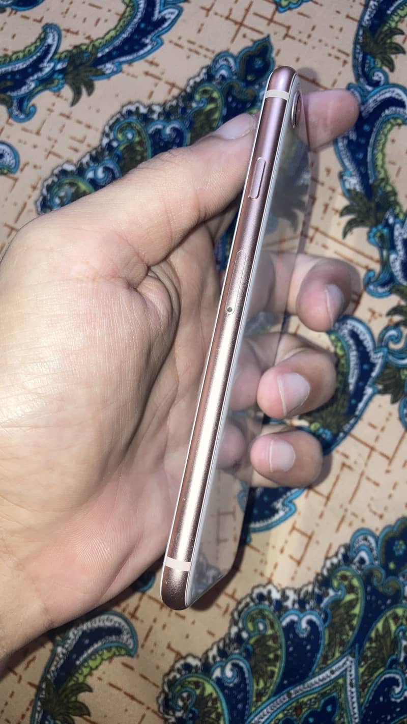 Iphone 8 3