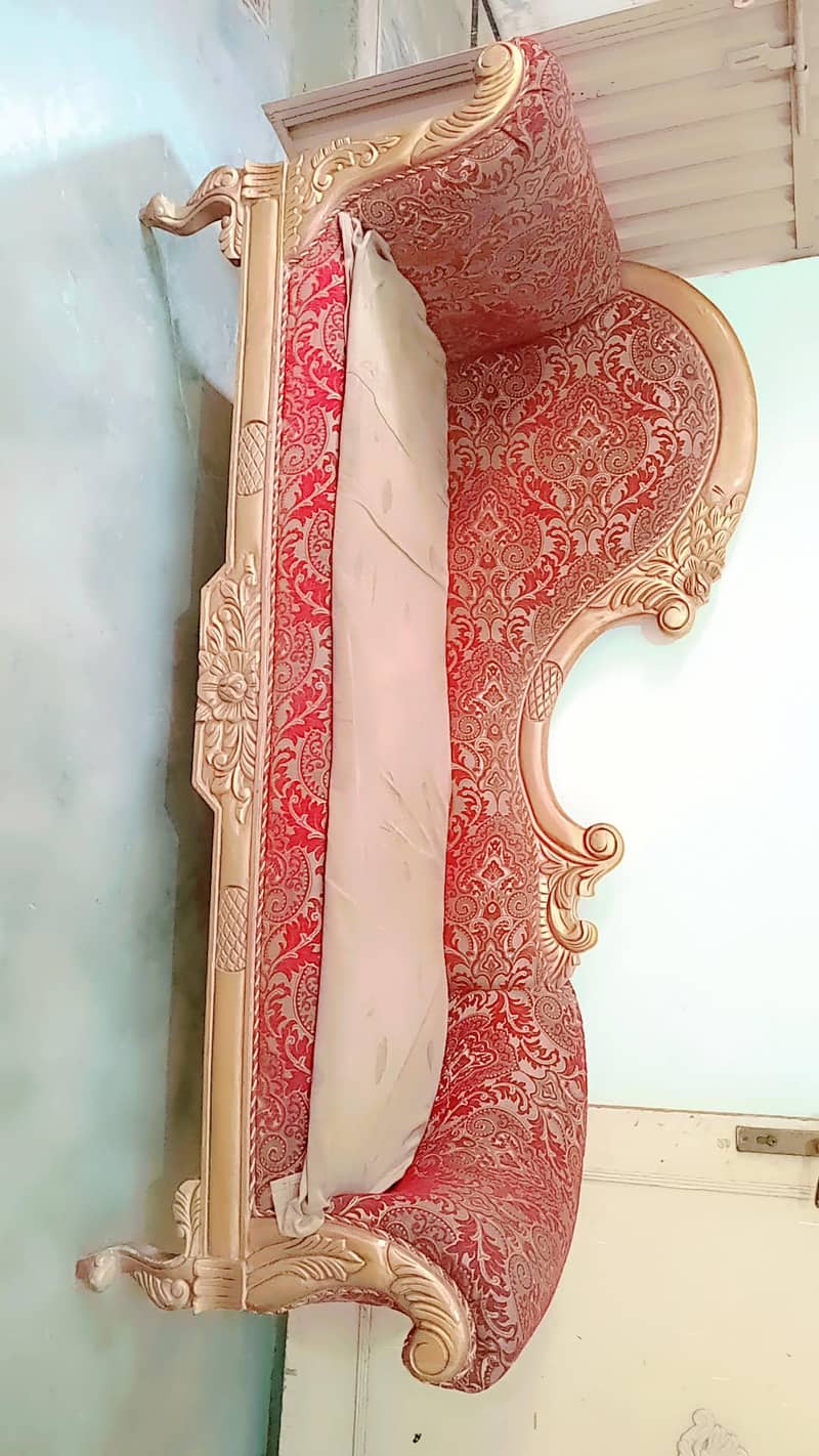 dewan sofa 0