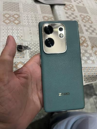 Infinix Zero 30