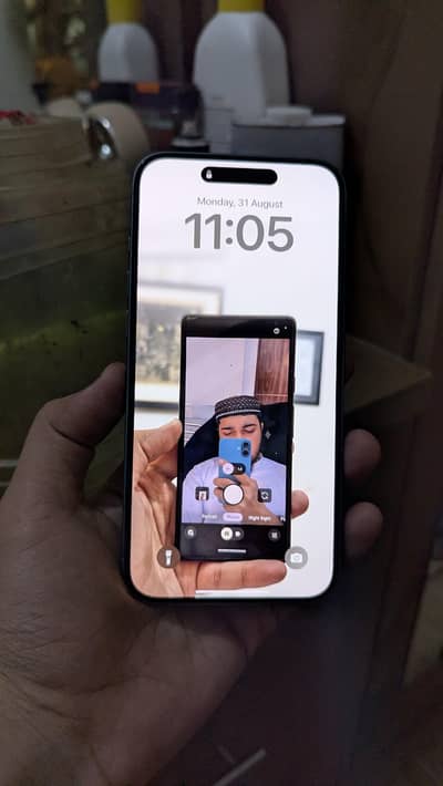 Apple iPhone 16 Plus jv (back crack) waterpack