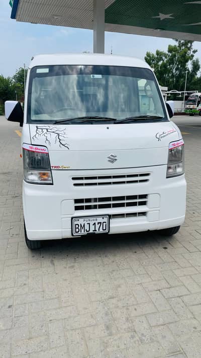 Suzuki Every 2018