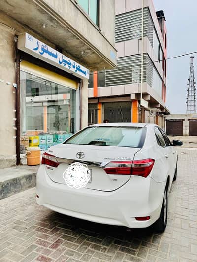 Toyota Corolla Altis 2015