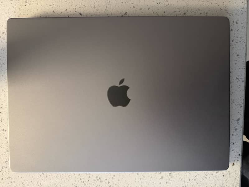 Macbook M1 Pro 0