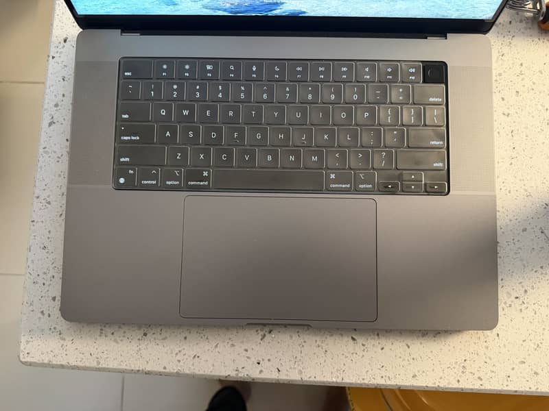 Macbook M1 Pro 2