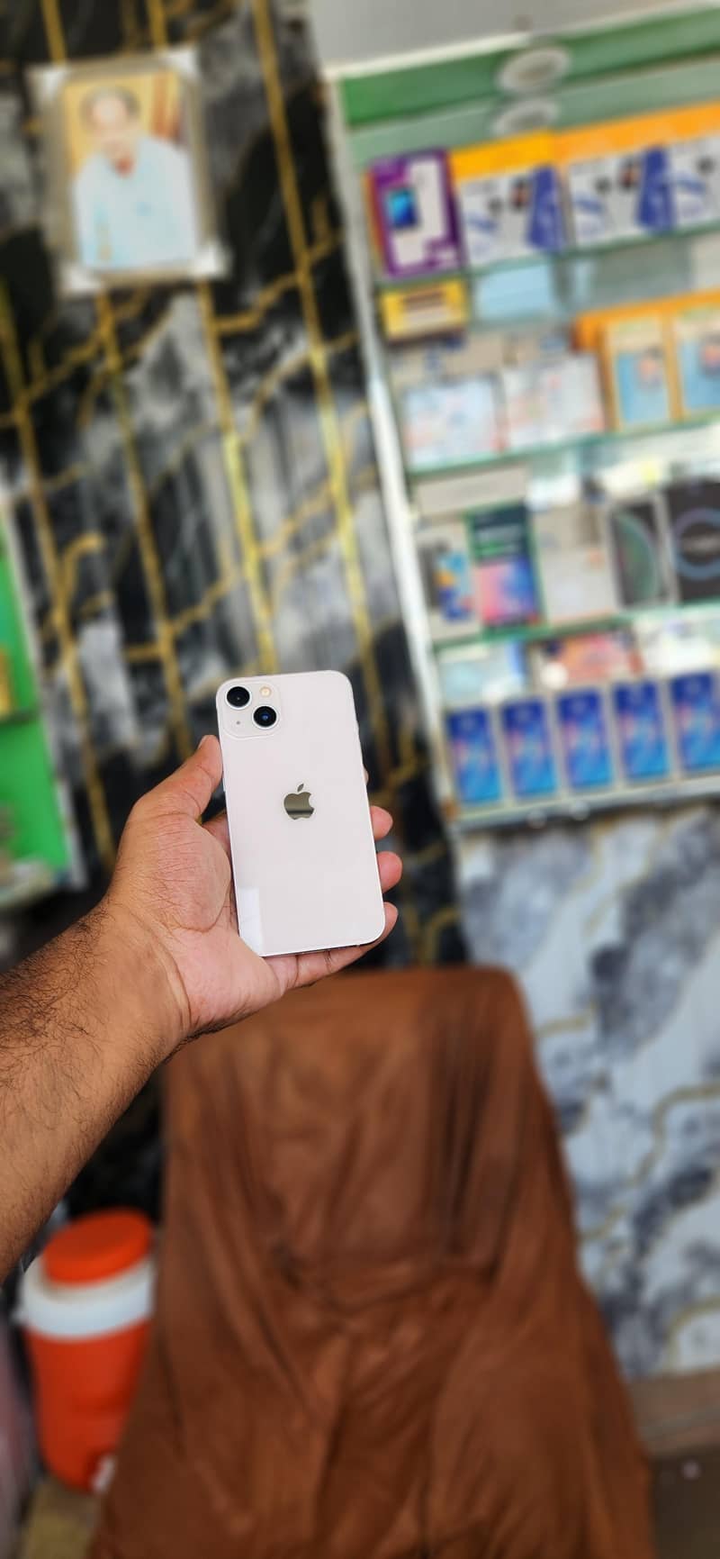 Apple iPhone 13 1