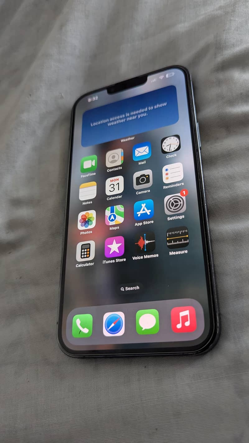 Apple iPhone 13 Pro Max 1