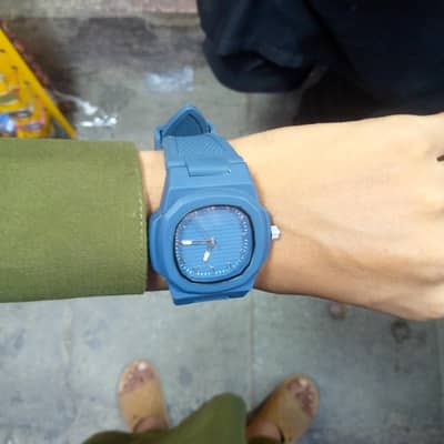 Stylish Men's Blue Dial Watch | Luxury Look | Excelent Condition