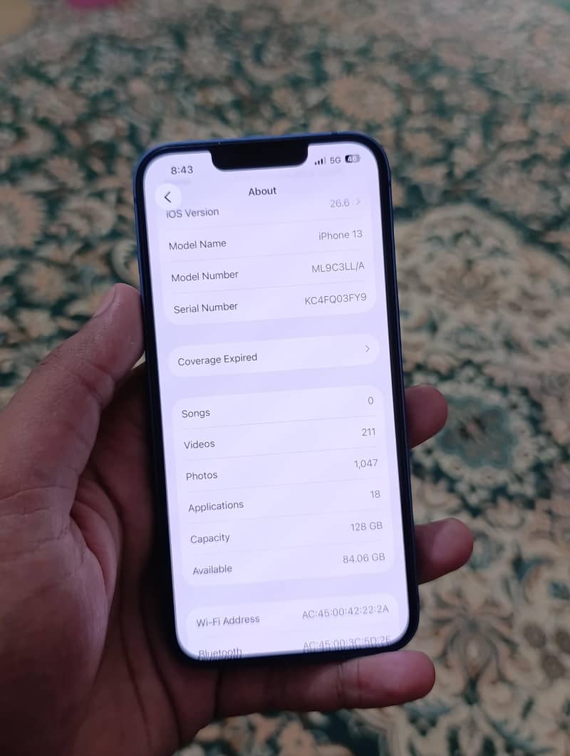 Apple iPhone 13 6