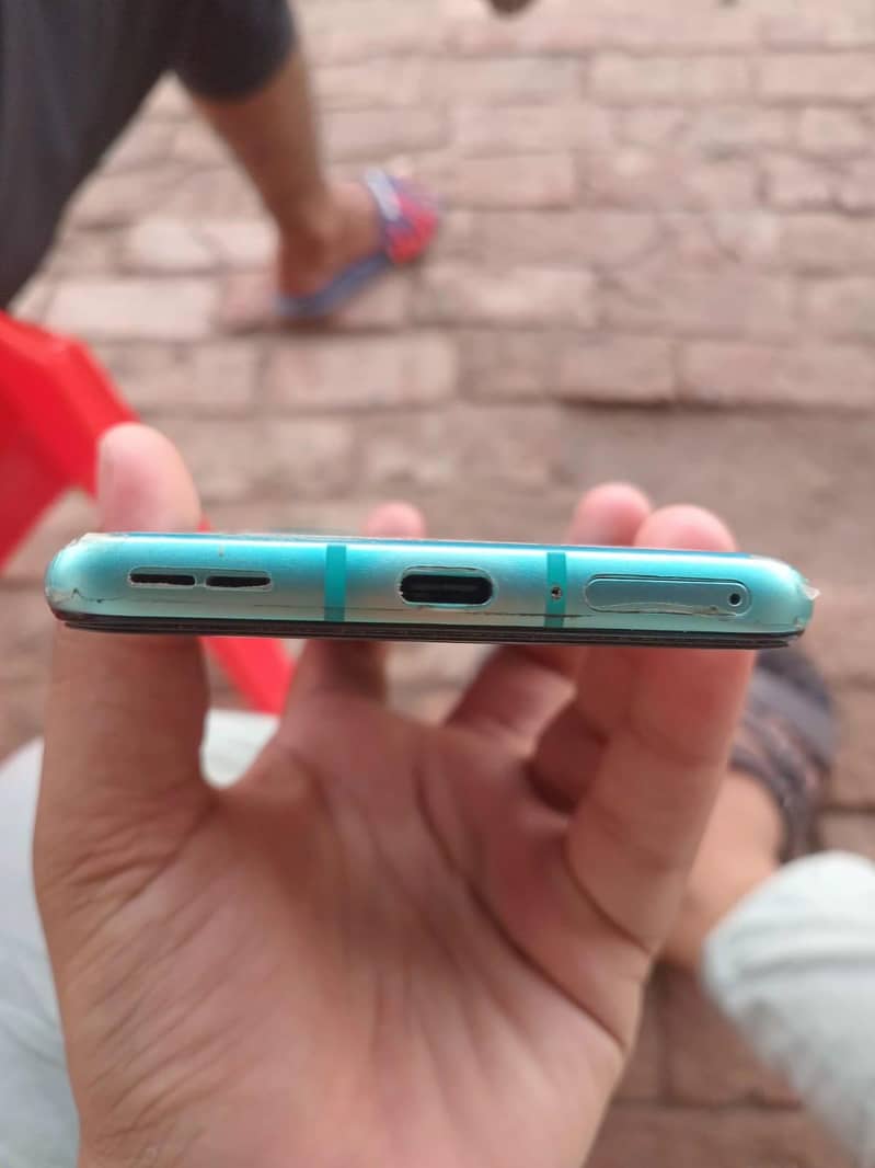 One Plus 8T 1