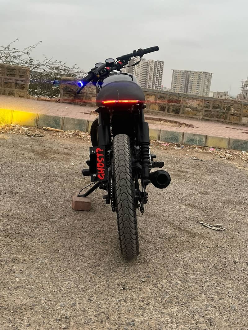 CAFE RACER 5