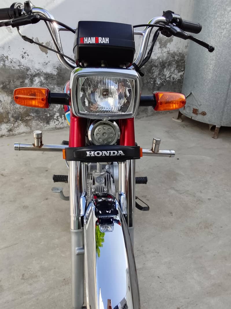 CD 70 2026 model 1