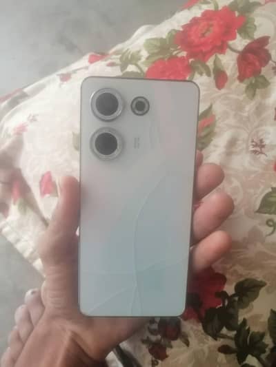 Tecno camon 20