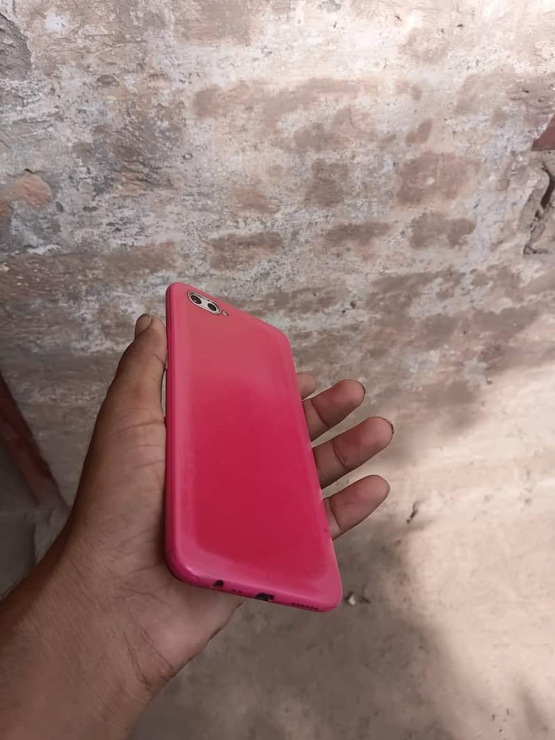 Realme C2 1