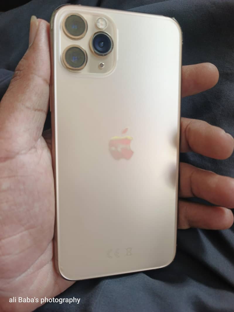 Apple iPhone 11 Pro 2