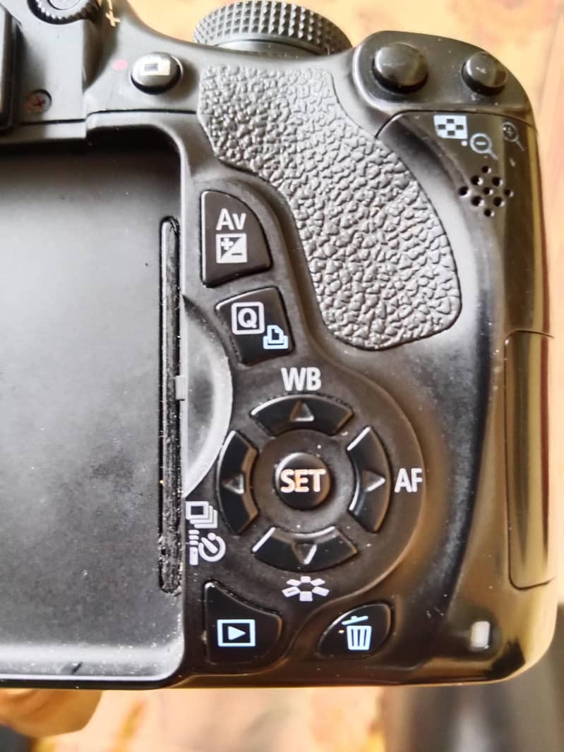 Canon EOS 600D 8