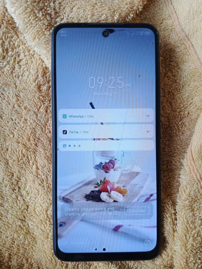 Infinix Hot 12 Play