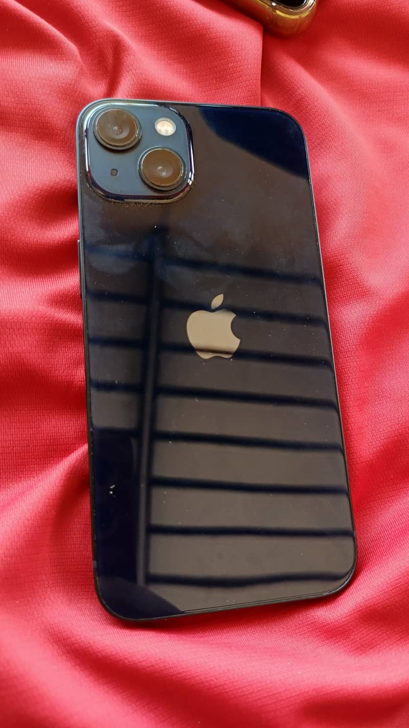 Apple iPhone 13 3