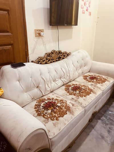 3+2 seater sofa set