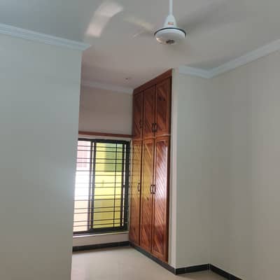 3200 Sq Ft ( 40*80 ) House Double Unit House Available. For Rent in G-15/1 Islamabad